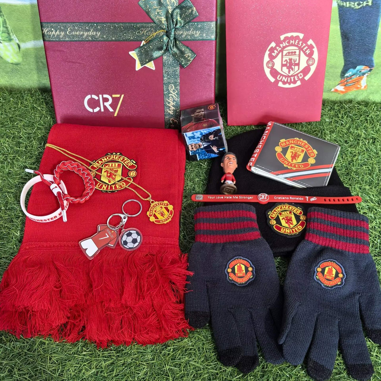 Manchester United CR7 Christmas Bundle