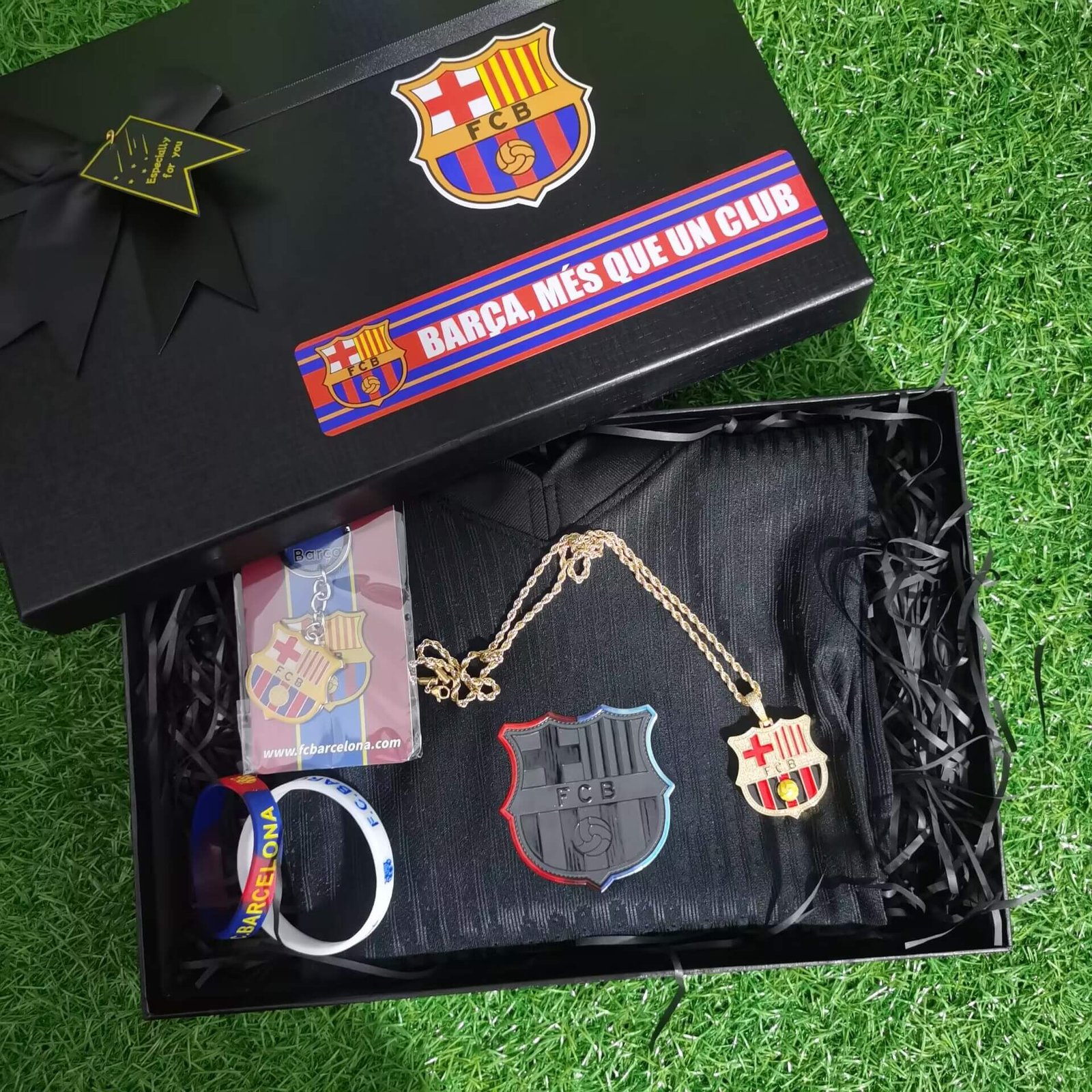 Barcelona Player Mystery Christmas Football Box